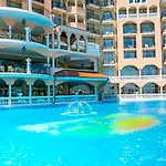Royal Park Resort