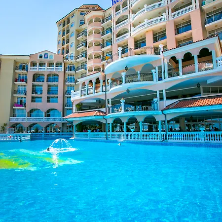 Resort Royal Park 4*