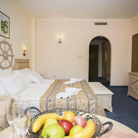 リゾート Royal Park エレニテ