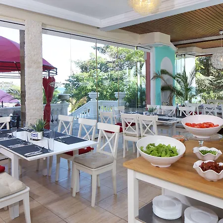 Royal Park Здравен курорт