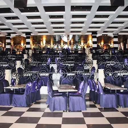 Royal Park リゾート 4*