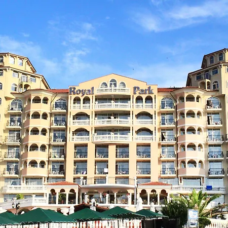 Royal Park Здравен курорт Елените