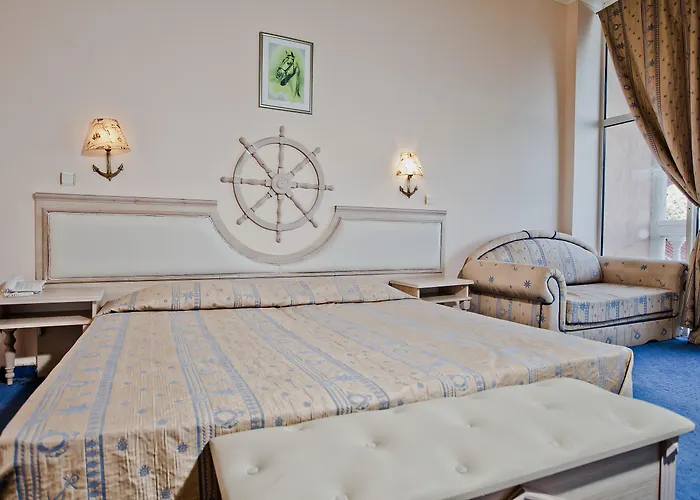 Royal Park Елените