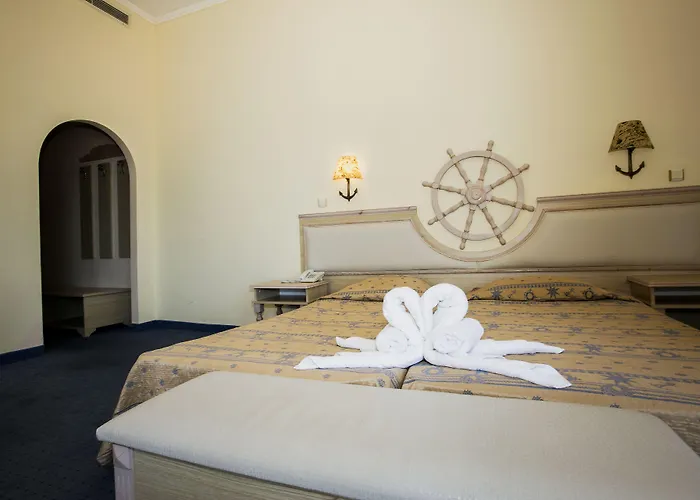 Royal Park Курортный комплекс Елените