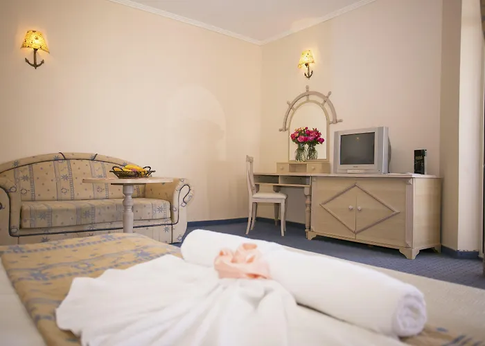 Курортный комплекс Royal Park 4*