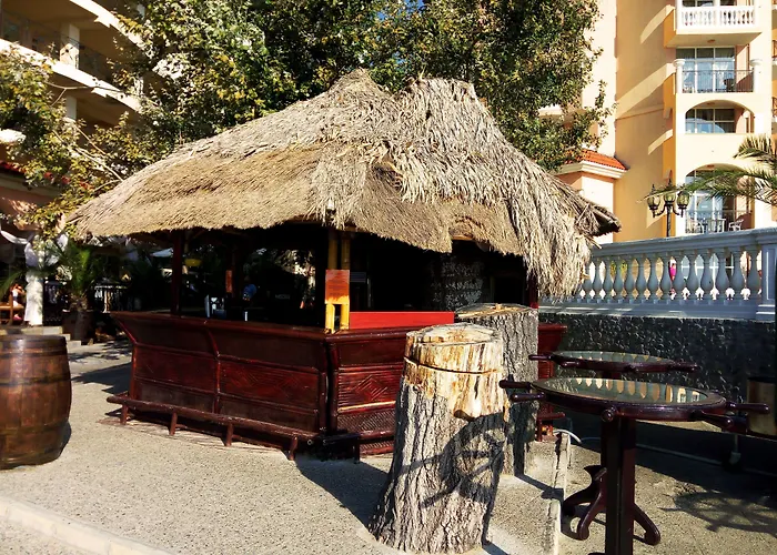 Royal Park Елените